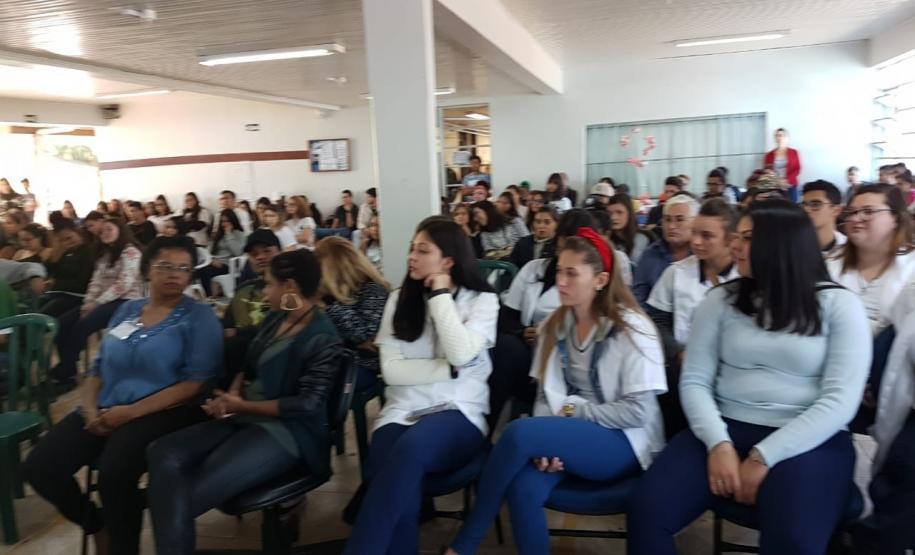 CEEBJA de Cornélio Procópio promove Palestra sobre violência no meio escolar