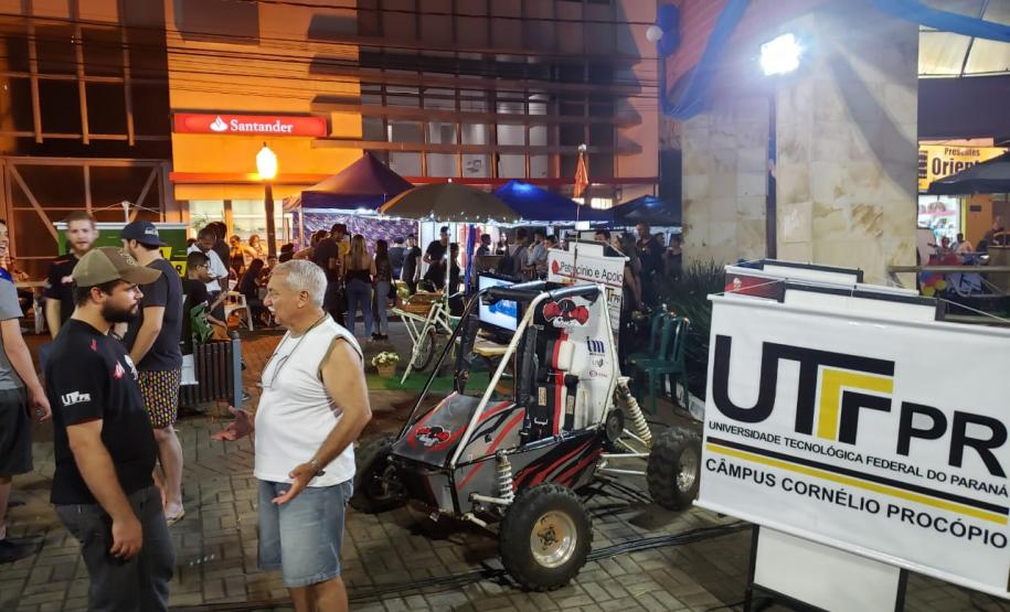 Colégio Estadual Castro Alves realiza 3ª Feira do Empreendedorismo em Cornélio Procópio