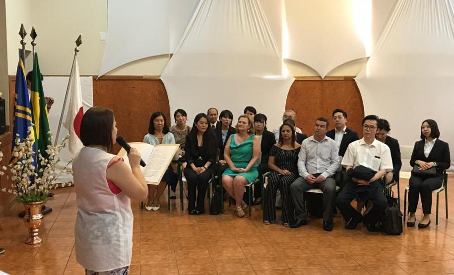 Visita do cônsul do Japão ao CE Barão do Rio Branco em Assaí