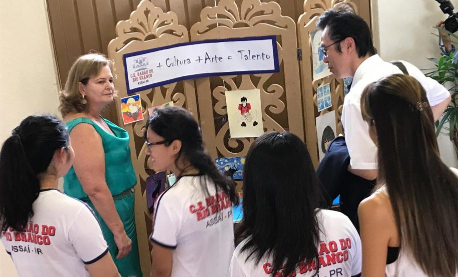 Visita do cônsul do Japão ao CE Barão do Rio Branco em Assaí